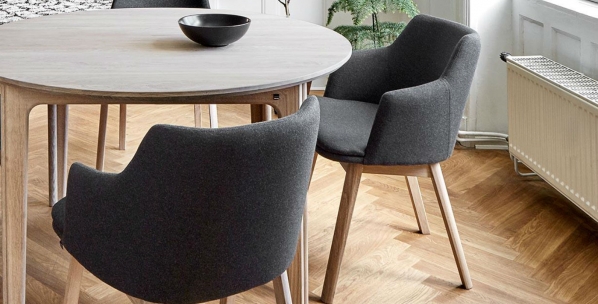 skovby dining table and chairs